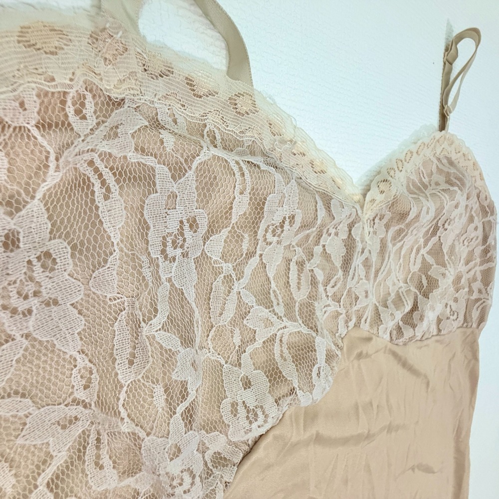 Vintage Full Slip Lace Trim Bodice Lingerie Neutral Bridal Pinup Feminine Retro - Picture 10 of 10